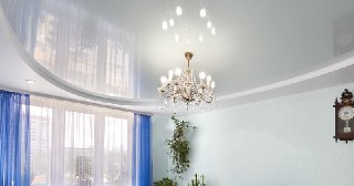 Глянцевый потолок Губкин, цена от 4554 руб.